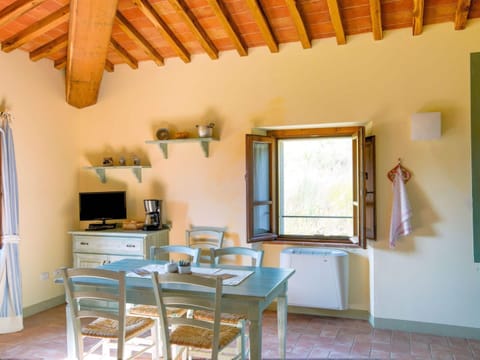 Apartment | Private kitchen | Highchair