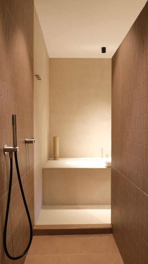 Premium Suite, 1 King Bed, Private Pool, Valley View | Bathroom | Separate tub and shower, rainfall showerhead, eco-friendly toiletries