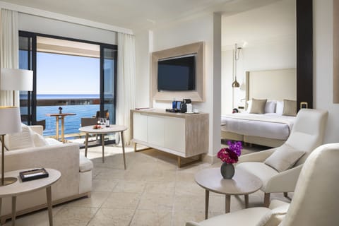 Red Level, Grand Suite, Ocean View | Premium bedding, minibar, in-room safe, desk