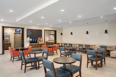 Daily to-go breakfast (USD 10.00 per person)