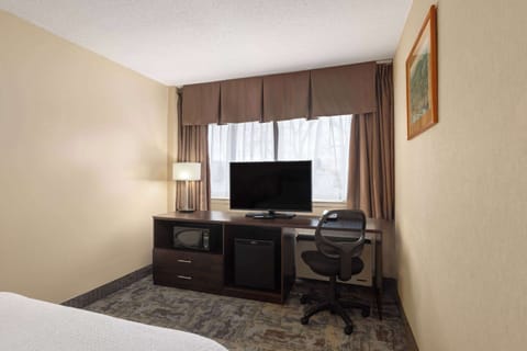 In-room safe, desk, blackout drapes, iron/ironing board