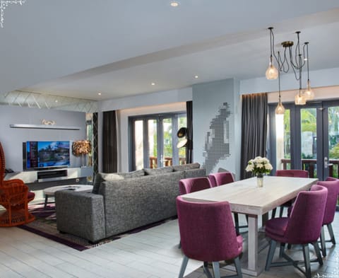 Rock Star Suite | Private kitchen | Eco-friendly cleaning products