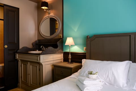 Small Double Room | Room amenity