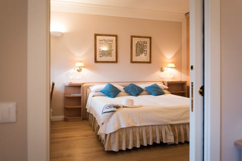 Family Suite, 2 Bedrooms (Plus) | Premium bedding, minibar, in-room safe, individually decorated