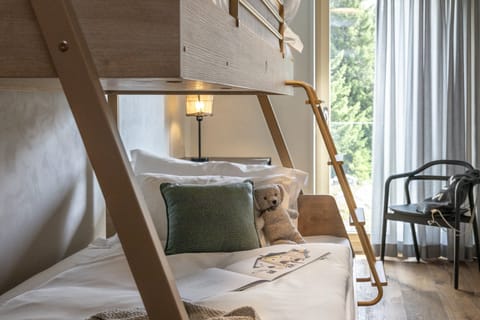 Premium bedding, minibar, in-room safe, individually furnished