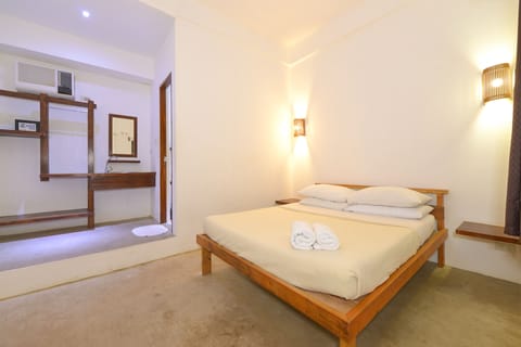 Standard Double Room, 1 Queen Bed | In-room safe, free WiFi, bed sheets