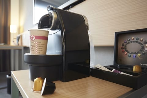 Premium bedding, pillowtop beds, minibar, in-room safe