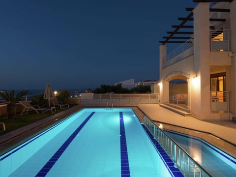 Villa | Pool | Indoor pool, outdoor pool