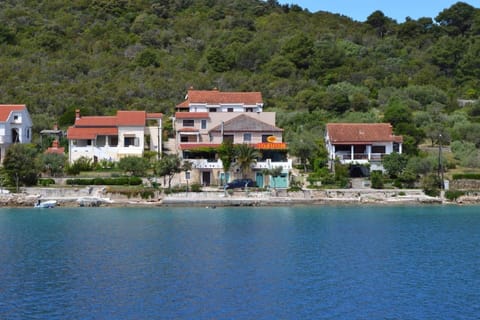 Apartment | Exterior