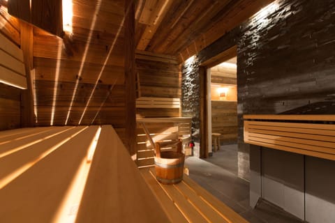 Sauna, aromatherapy, sports massages, facials, reflexology