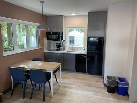 Accessible Junior Suite (Newly Renovated Unit/Building) | Private kitchen | Microwave, highchair