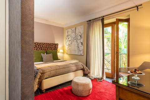 Suite | Premium bedding, Select Comfort beds, minibar, individually decorated