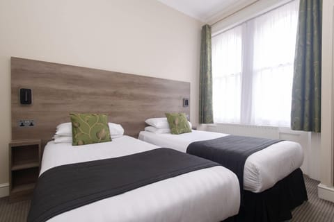 Standard Twin Room, 2 Twin Beds | Desk, blackout drapes, iron/ironing board, free WiFi