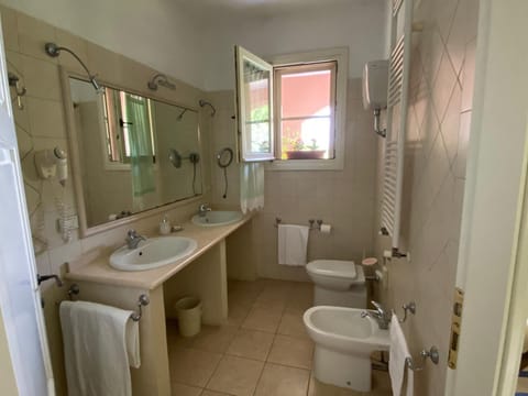 Shower, rainfall showerhead, eco-friendly toiletries, hair dryer