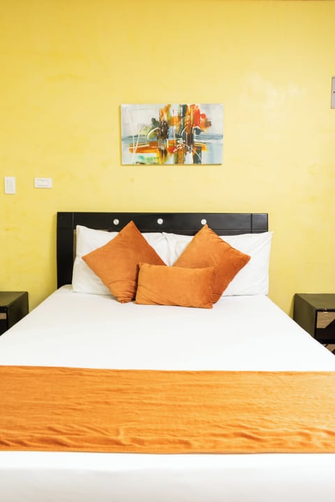 Double Room, 1 Bedroom | Minibar, free WiFi, bed sheets