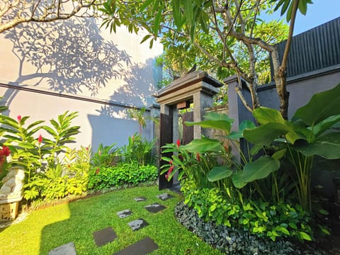 Three Bedroom Villa with Private Pool | Courtyard view