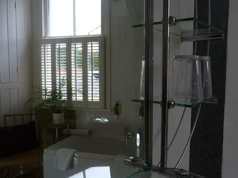 Double Room, Ensuite | Bathroom