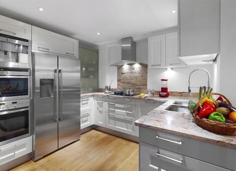 Villa, 3 Bedrooms | Private kitchen