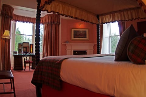 Premium Double Room | Premium bedding, desk, blackout drapes, iron/ironing board