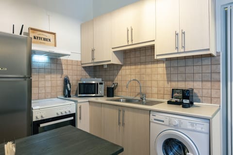 Superior Two Bedroom Apartment with Old Town View | Private kitchen | Electric kettle