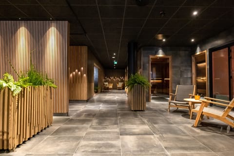 Sauna, hot tub, steam room, body treatments, facials, 3 treatment rooms