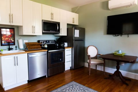 Old Laundry Cottage | Private kitchen