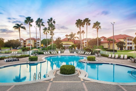 Outdoor pool, pool umbrellas