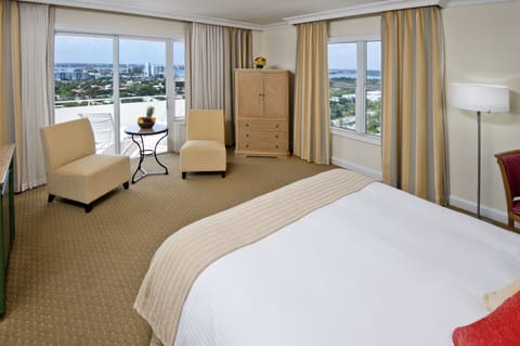 Bay View with Balcony, King Bed | View from room