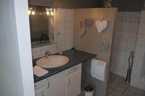 Free toiletries, hair dryer, towels