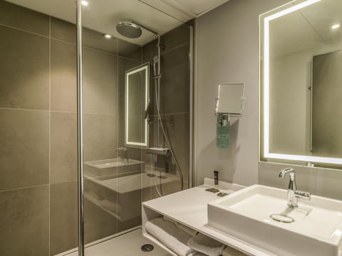 In-room safe, desk, laptop workspace, blackout drapes