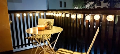 Apartment, 1 Bedroom, Smoking, Balcony | Outdoor dining