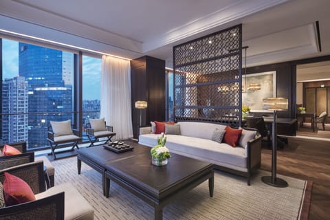 Executive Suite (Andaz) | Living area