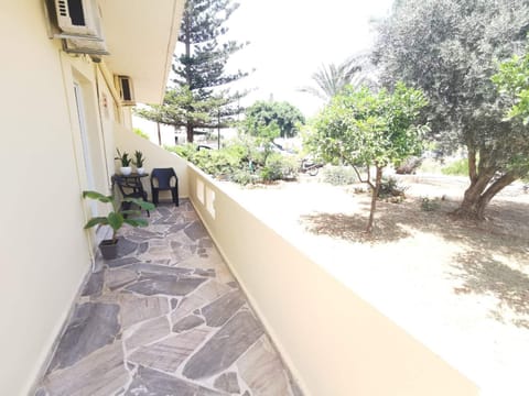 Double Room, Garden View | Balcony