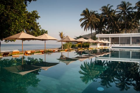 Outdoor pool, pool umbrellas