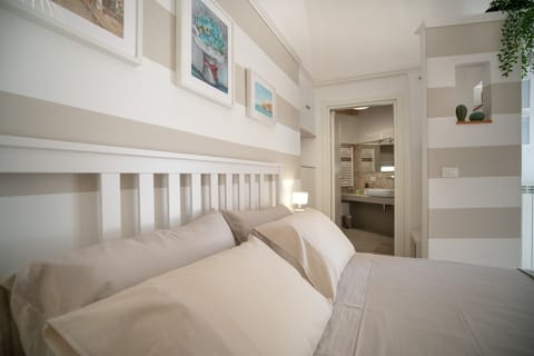 Superior Double Room | Premium bedding, down comforters, free minibar items, desk