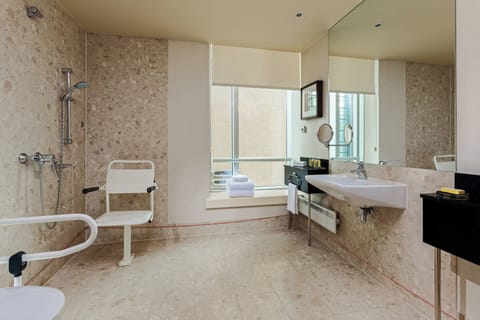 Superior Twin Room, 2 Twin Beds | Bathroom | Combined shower/tub, free toiletries, hair dryer, slippers