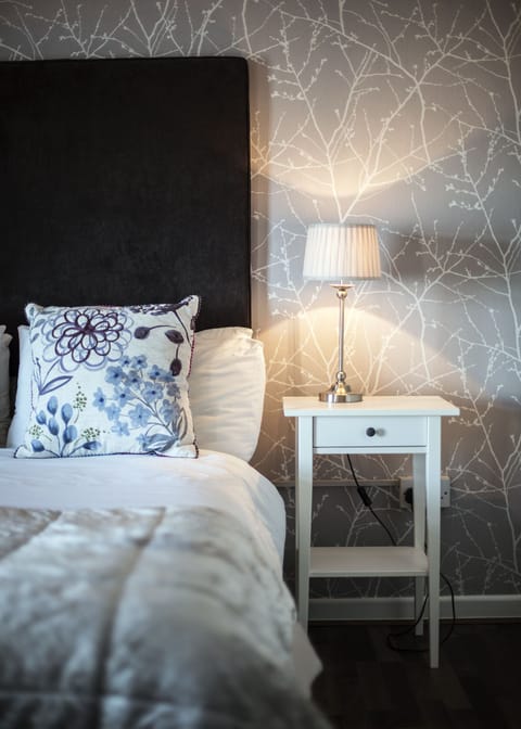 Basic Double Room, Sea View | Desk, iron/ironing board, free WiFi, bed sheets