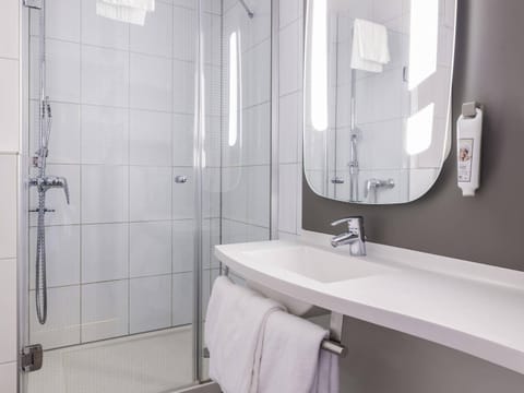 In-room safe, desk, laptop workspace, free WiFi