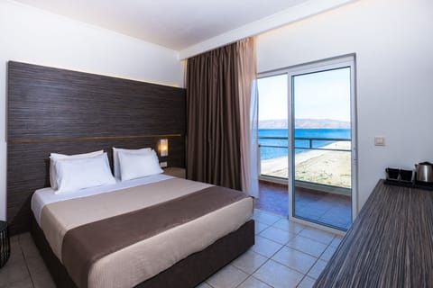 Family Room, Front Sea View | View from room