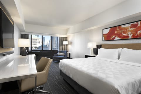 Premium Room, 1 King Bed (Chicago Skyline View) | Premium bedding, in-room safe, desk, laptop workspace