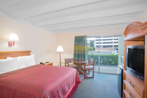 In-room safe, desk, iron/ironing board, rollaway beds