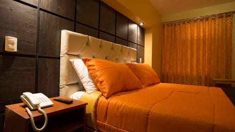 Superior Double Room | Down comforters, minibar, in-room safe, free WiFi