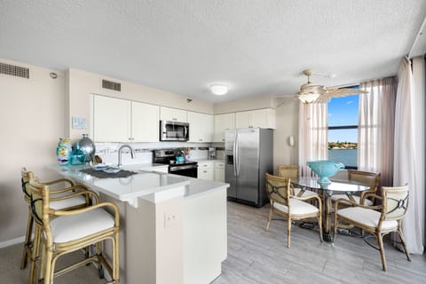 Condo, Multiple Beds, Private Pool, Beach View | Private kitchen | Fridge, microwave, oven, stovetop