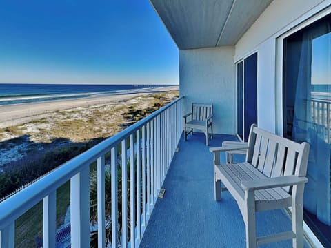 Condo, Multiple Beds, Beach View (#406 - Pet Friendly) | Property grounds