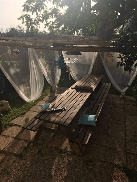 Loft, 2 Bedrooms, Smoking, Balcony | Garden