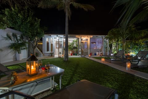 Villa, 6 Bedrooms, Private Pool, Garden View | Property grounds