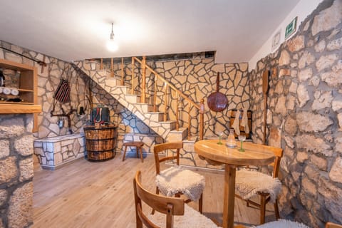 Villa (Two Bedroom Villa with Private Pool) | Dining room