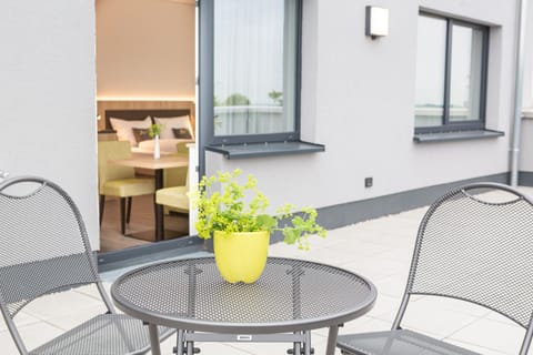 Junior Suite, Patio | Terrace/patio