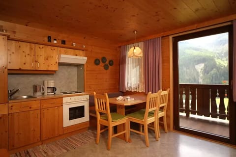 Apartment (Tanne) | Private kitchen | Fridge, oven, stovetop, dishwasher