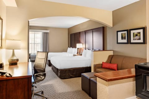 2 Queen Beds with Sofa Bed, Non Smoking | Premium bedding, pillowtop beds, in-room safe, desk